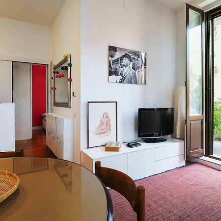 Appartement Primopiano - Arnaldo à Milan Extérieur photo
